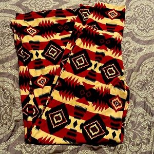 2B Clothing - Aztec Print Palazzo Pants